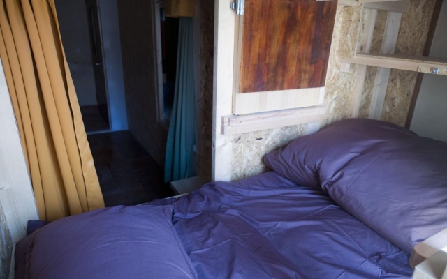 WORLDTRECK DINER & GUESTHOUSE - Pise - Hostel – Guest Rooms – Nagano