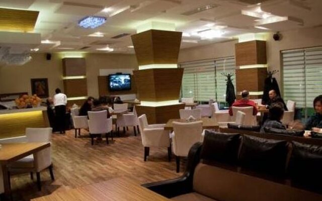 Riada Hotel
