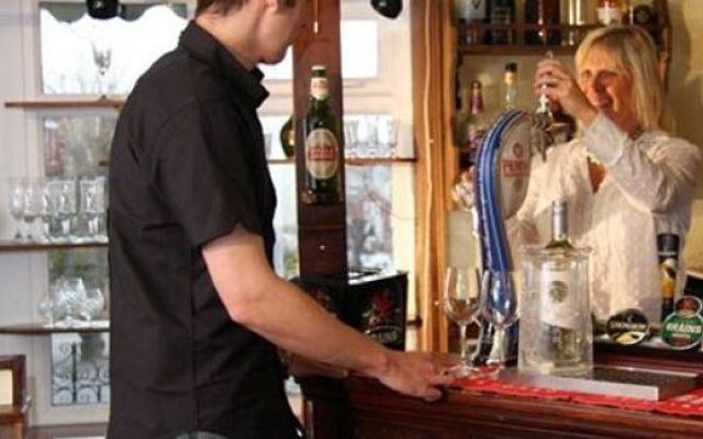 Aberthaw House Hotel