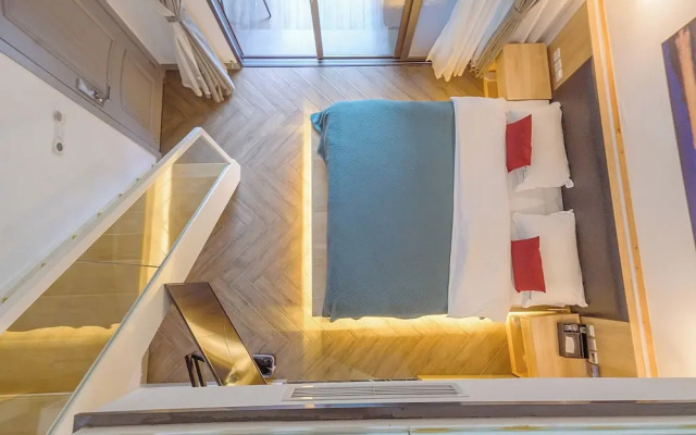 Room-heinemann Hotel Loft Suite With two