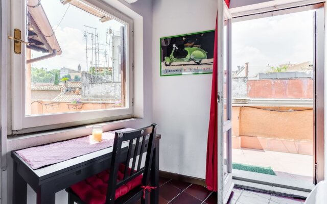 Romantic House in Trastevere