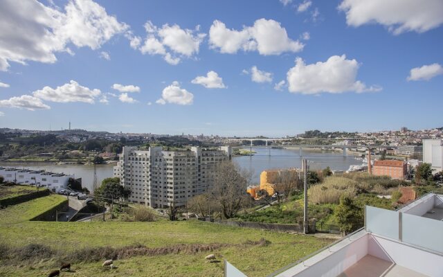 Liiiving-Luxury River View Apartment XII