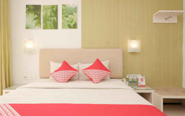 Ebizz Hotel