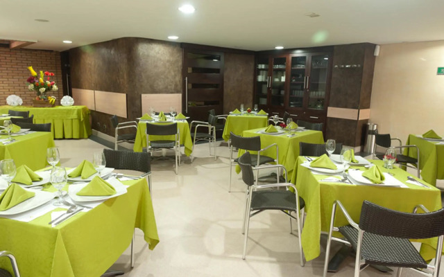 Hotel Alameda de la 10