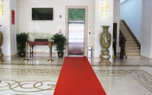 Fengxianghu Hotel (Haikou East High-speed Railway Station)