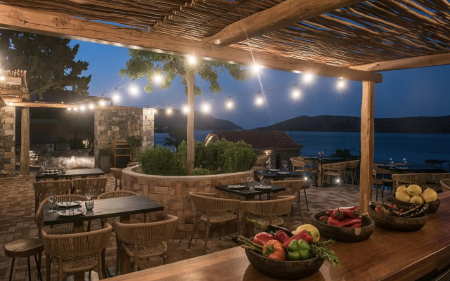 Selena Village(Formerly Elounda Garden Suites)