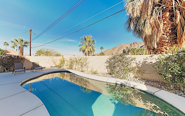 New Listing! Mountain-view W/ Private Pool 2 Bedroom Home