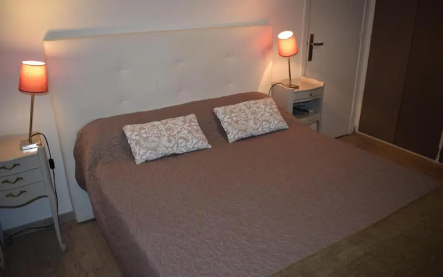 Casa con 3 Habitaciones amarre y Wifi ref 195