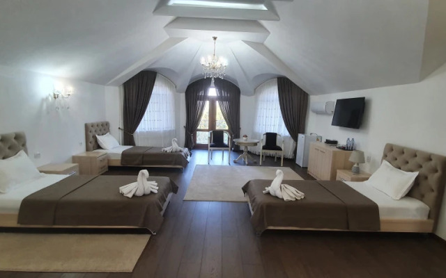 Wine Garden Family Complex