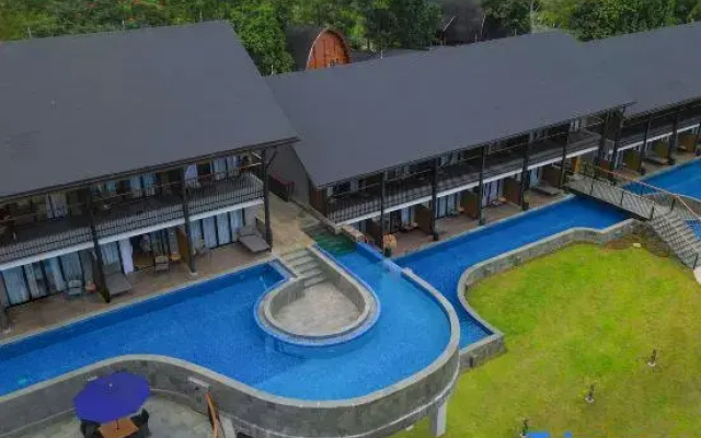 Mercure Cibadak Sukabumi Resort