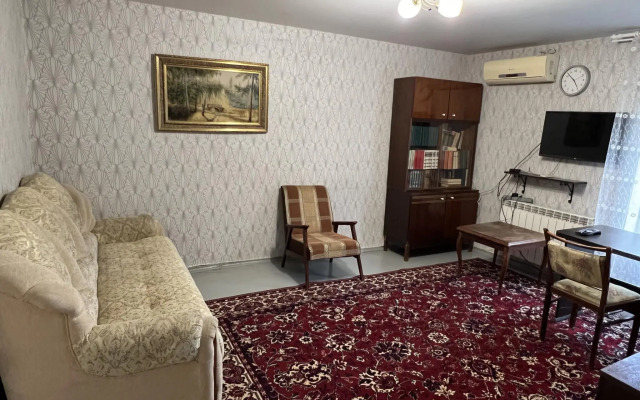 Дом на улице Мира 64