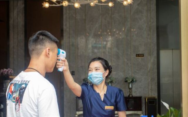 Junhui Hotel (Chongqing Shizhu the high-speed rail Store)