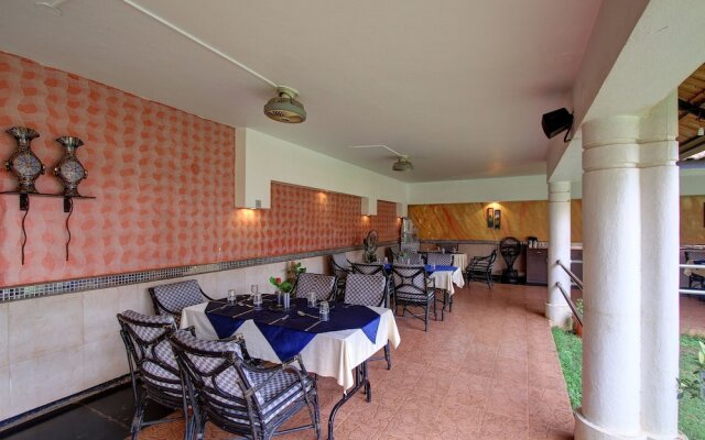 OYO 22528 Hotel Travel Inn