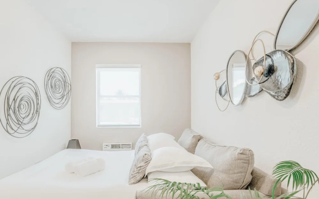 TWO Bedroom Apartment