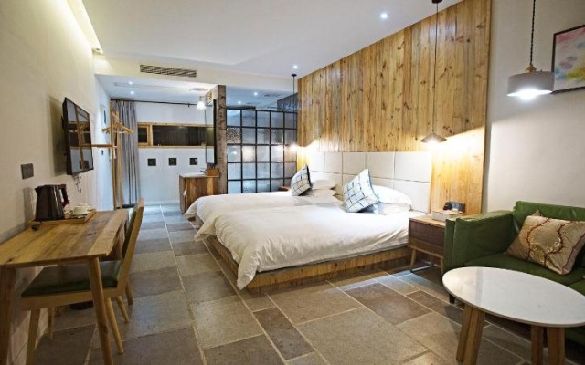 X-chi Hotel – Guest Rooms – Jiaxing