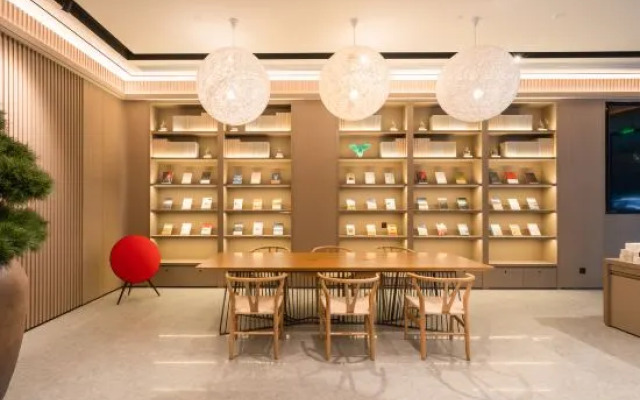 JI Hotel (Guangzhou Wuyangcun Subway Station)