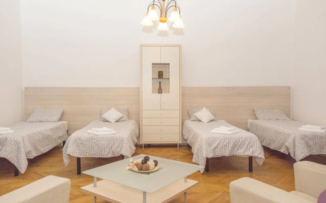 AltraCasa Apartments