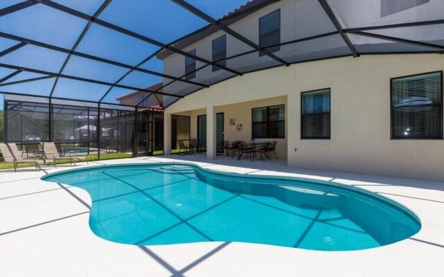 Veranda Palms IHR 1004