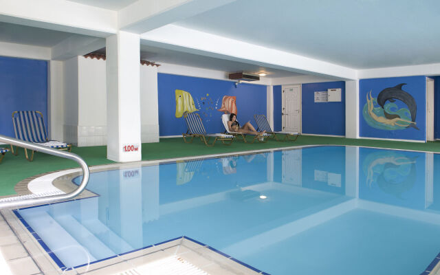 Mayfair Hotel