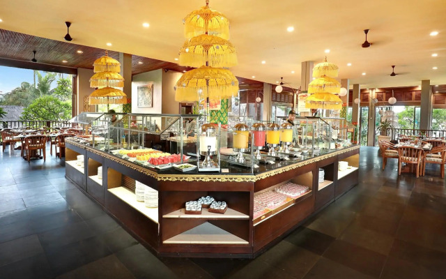 Legian Beach Hotel
