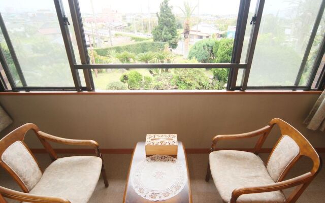 Awa Shirahama Hotel Calm