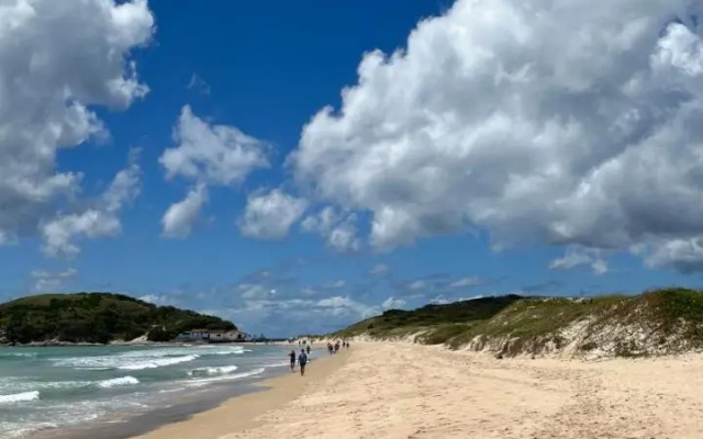 Casa confortável a 5min a pé da praia