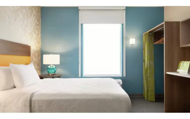 Home2 Suites By Hilton Riverside Downtown