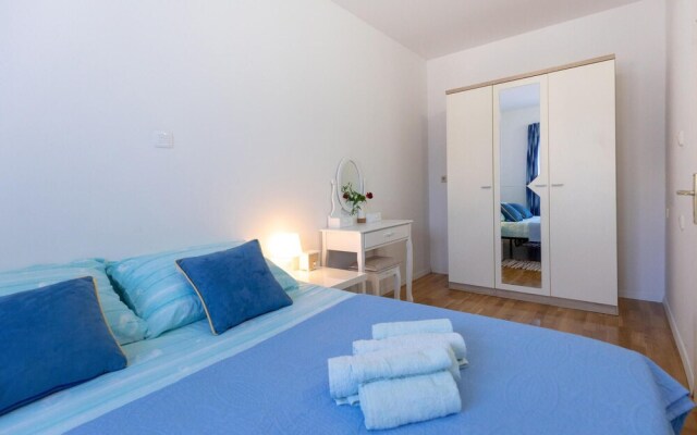 Awesome Apartment in Komarna With 1 Bedrooms and Wifi