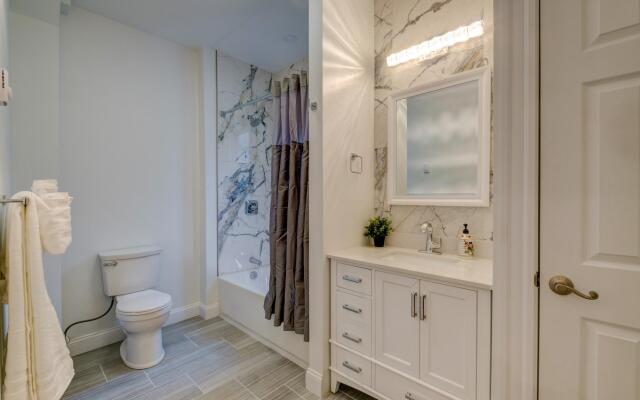 Spacious 2bd/1ba | Free Parking | 3D TOUR