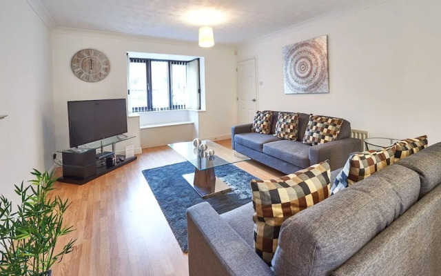 Furzton by ShortstayMK