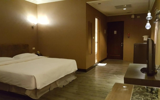 The Riverside Hotel & Motel