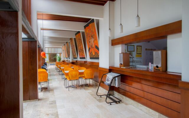 Hotel Salak The Heritage