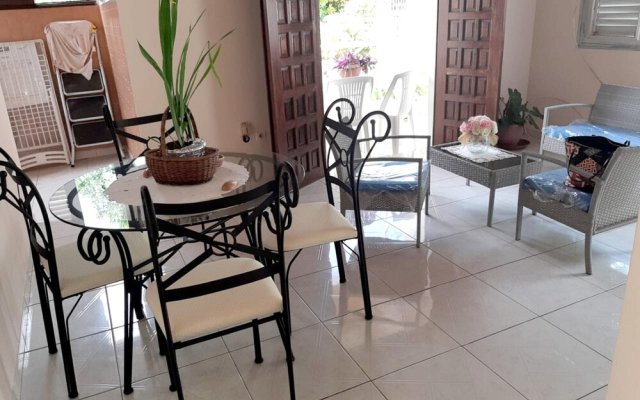 Apartment with 2 Bedrooms in Sainte-Marie, with Furnished Terrace And Wifi - 6 Km From the Beach