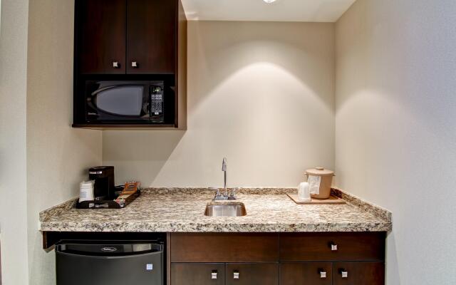 Holiday Inn Express Hotel & Suites Waterloo - St Jacobs by IHG