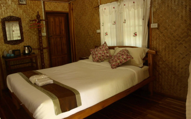 Suandarbporn Resort Mae Sot