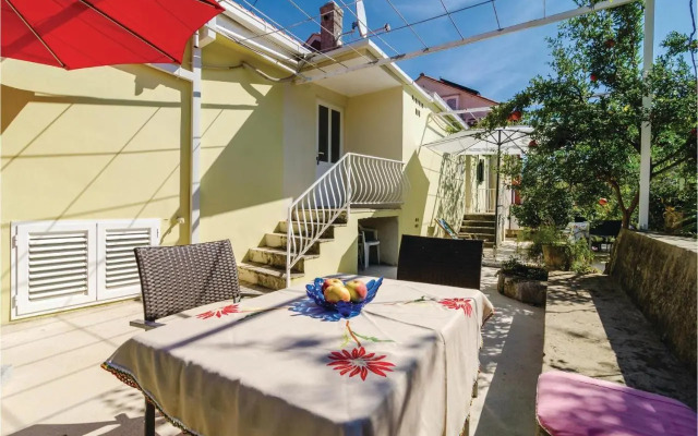 Three-Bedroom Apartment in Zaton Veliki