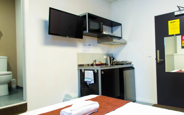 The Setup on Manners