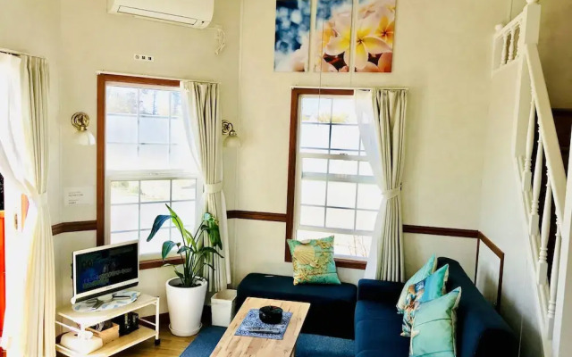 Mini Chula Inn
