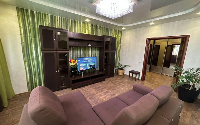 Апартаменты на Крылова 36