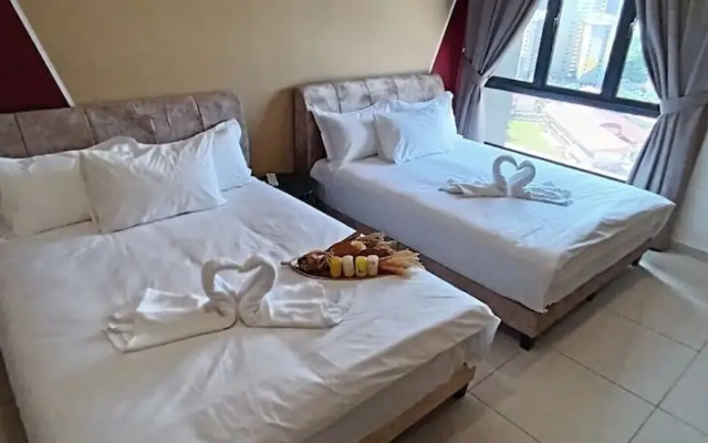 The Horizon Ipoh Dual L13A by Grab A Stay