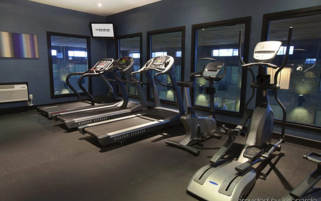 Sandman Hotel & Suites Kelowna