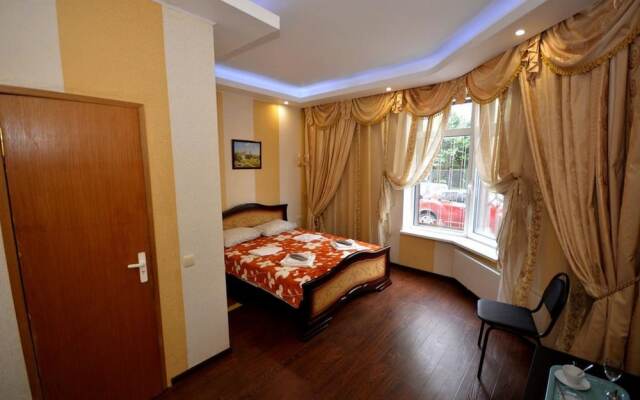 Aviator Hotel