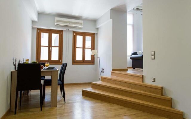 Agora Suites
