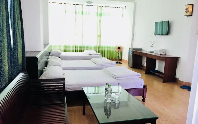 Phuong Dong Hotel & Apartment