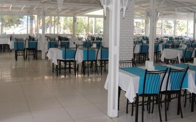 Flora Suites Hotel - All Inclusive