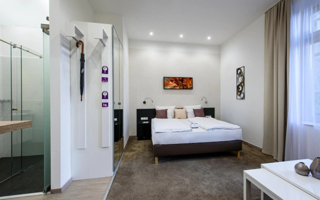 Karoly Corner Residences