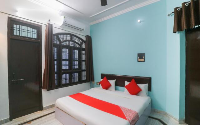 OYO Flagship 64259 Xpress Stays