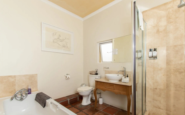 Auberge Burgundy Guest House