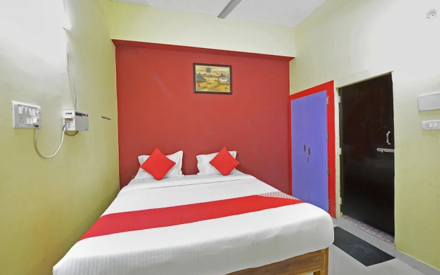 Oyo 29663 Sp Highway Inn