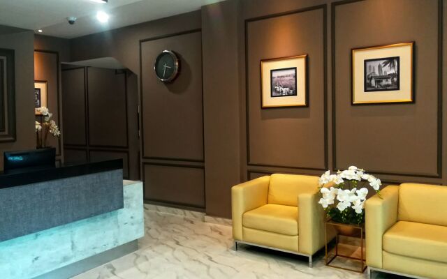 The Loft Plaza Hotel